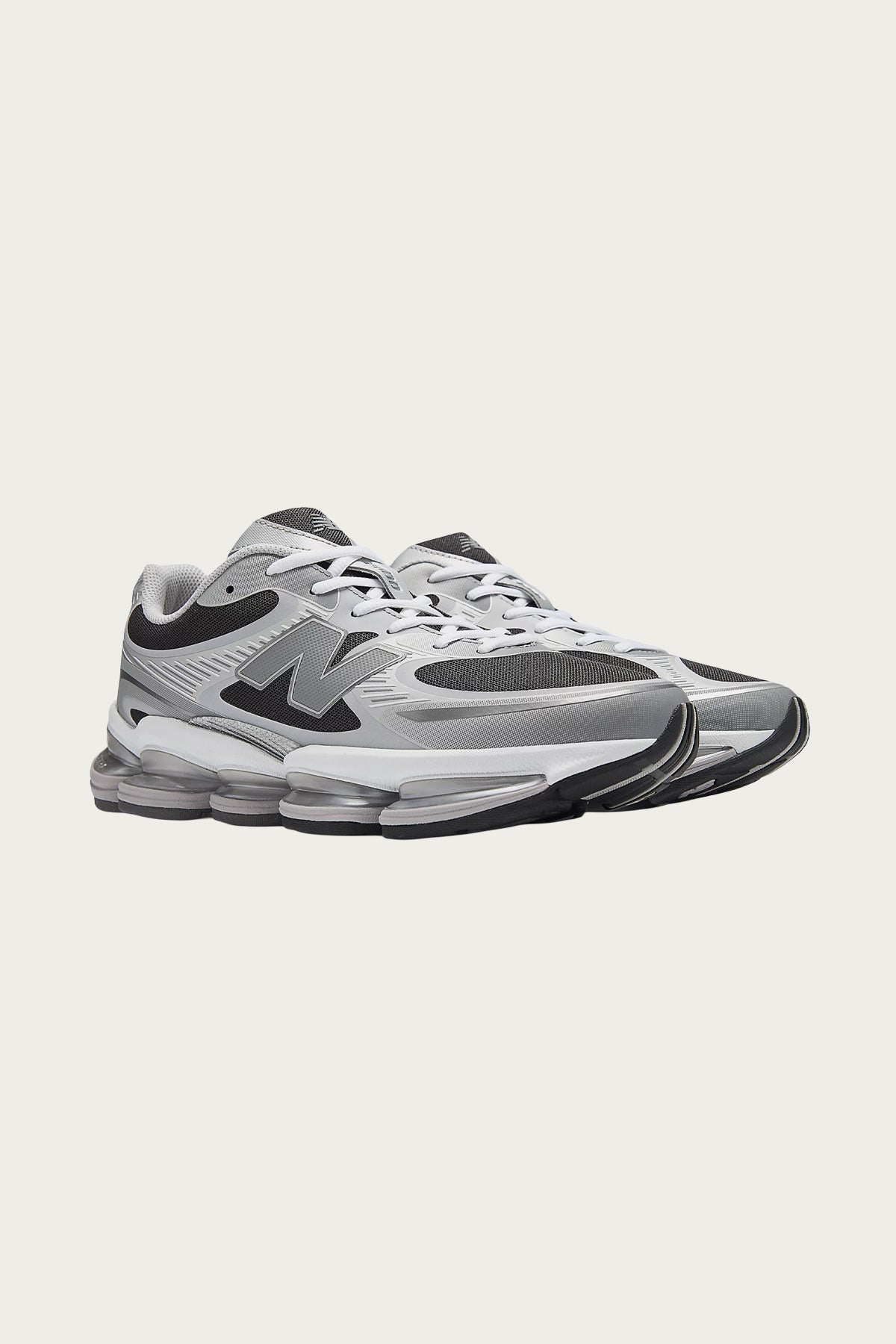 New Balance - 2000 - Silver Metallic/Faded Black - Canoe Club