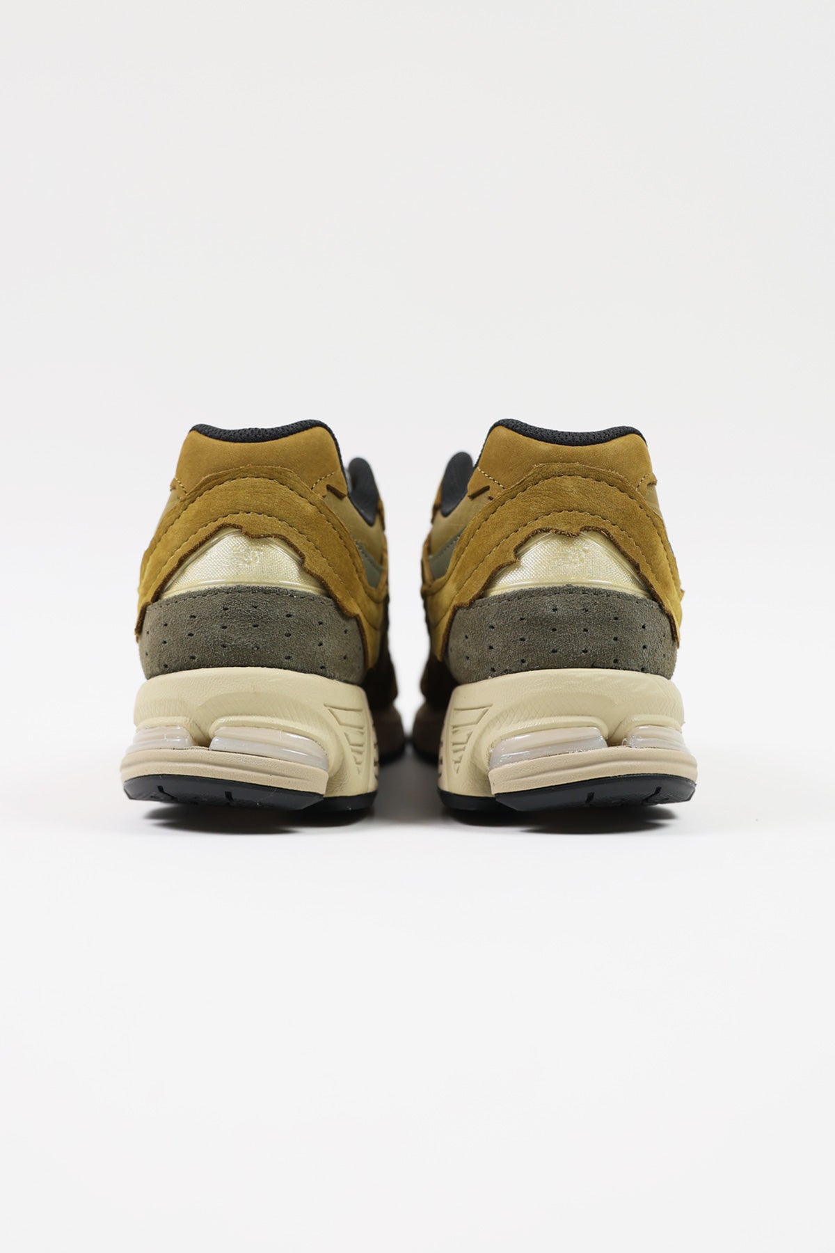 New Balance - 2002RD Protection Pack - Brown/Green - Canoe Club