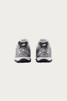 New Balance - 204 - Dark Silver Metallic/Slate Grey - Canoe Club