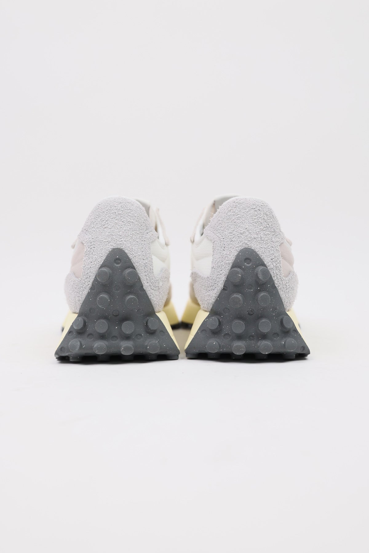New Balance - 327 - White/Grey - Canoe Club