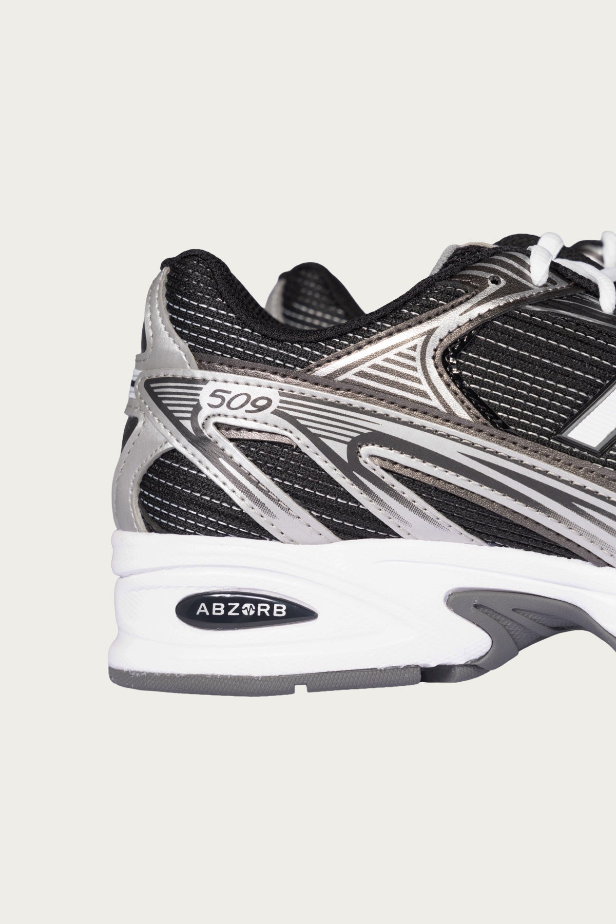 New Balance - 509 - Black/NB White - Canoe Club