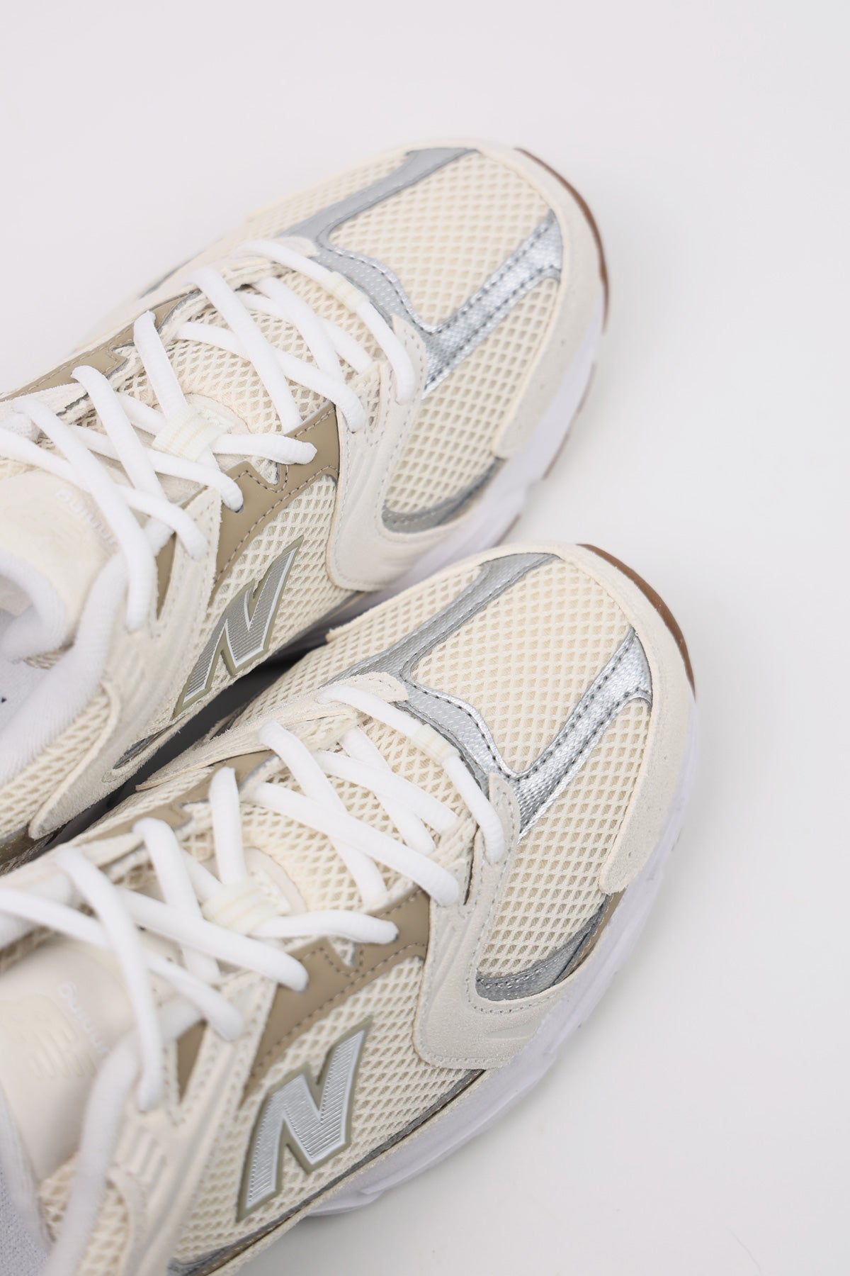 New Balance - 530 - Beige/White - Canoe Club