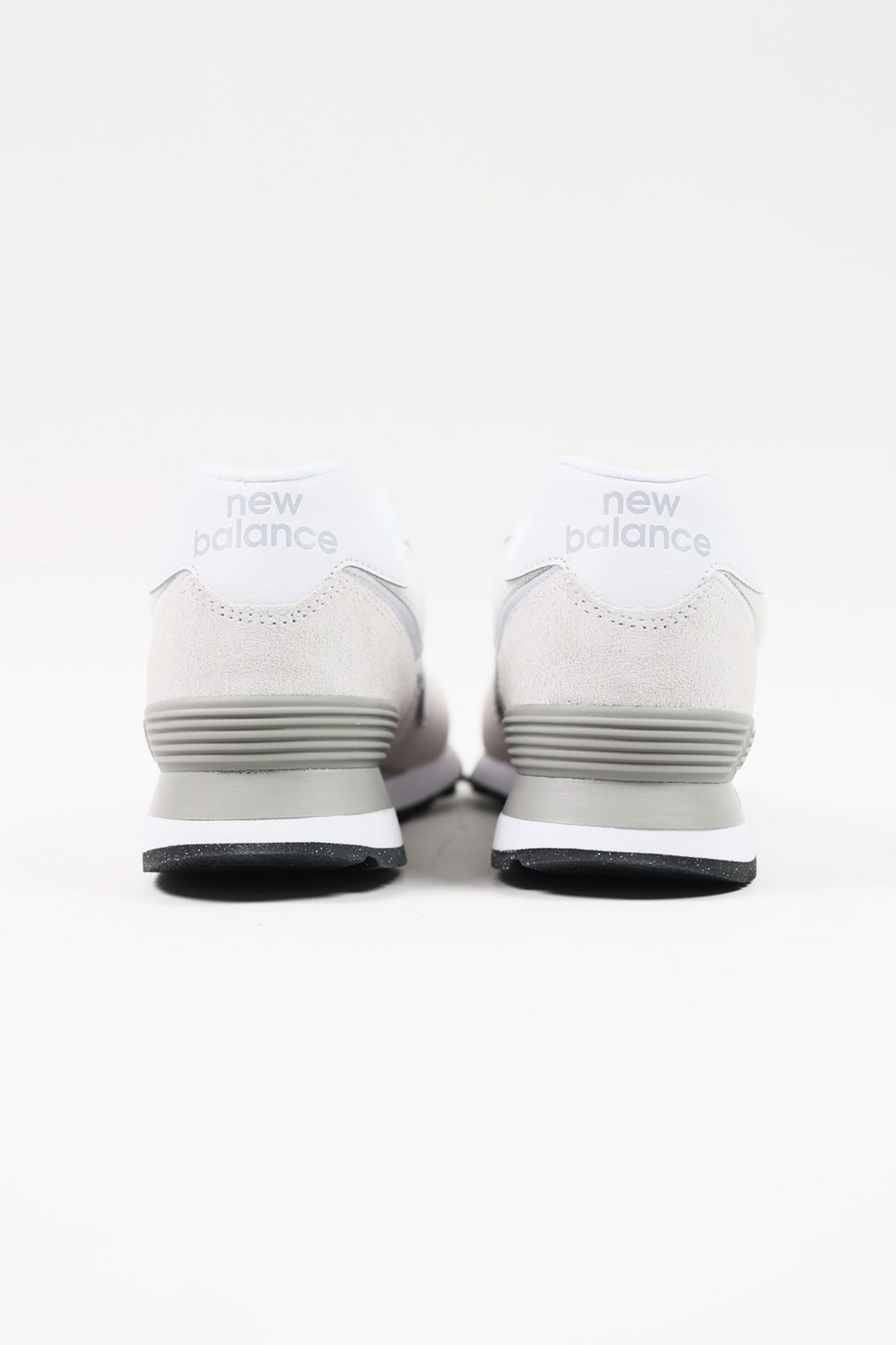 New Balance - 574 Core - Beige/White - Canoe Club