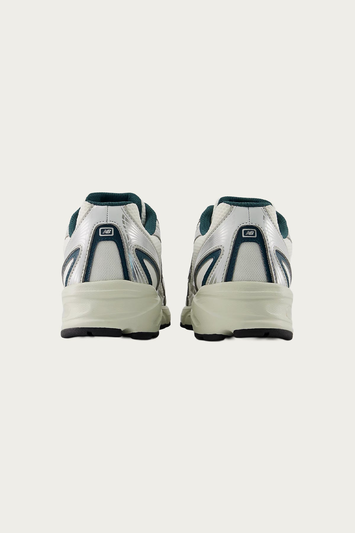 New Balance - 740 - Medusa Green/Angora - Canoe Club