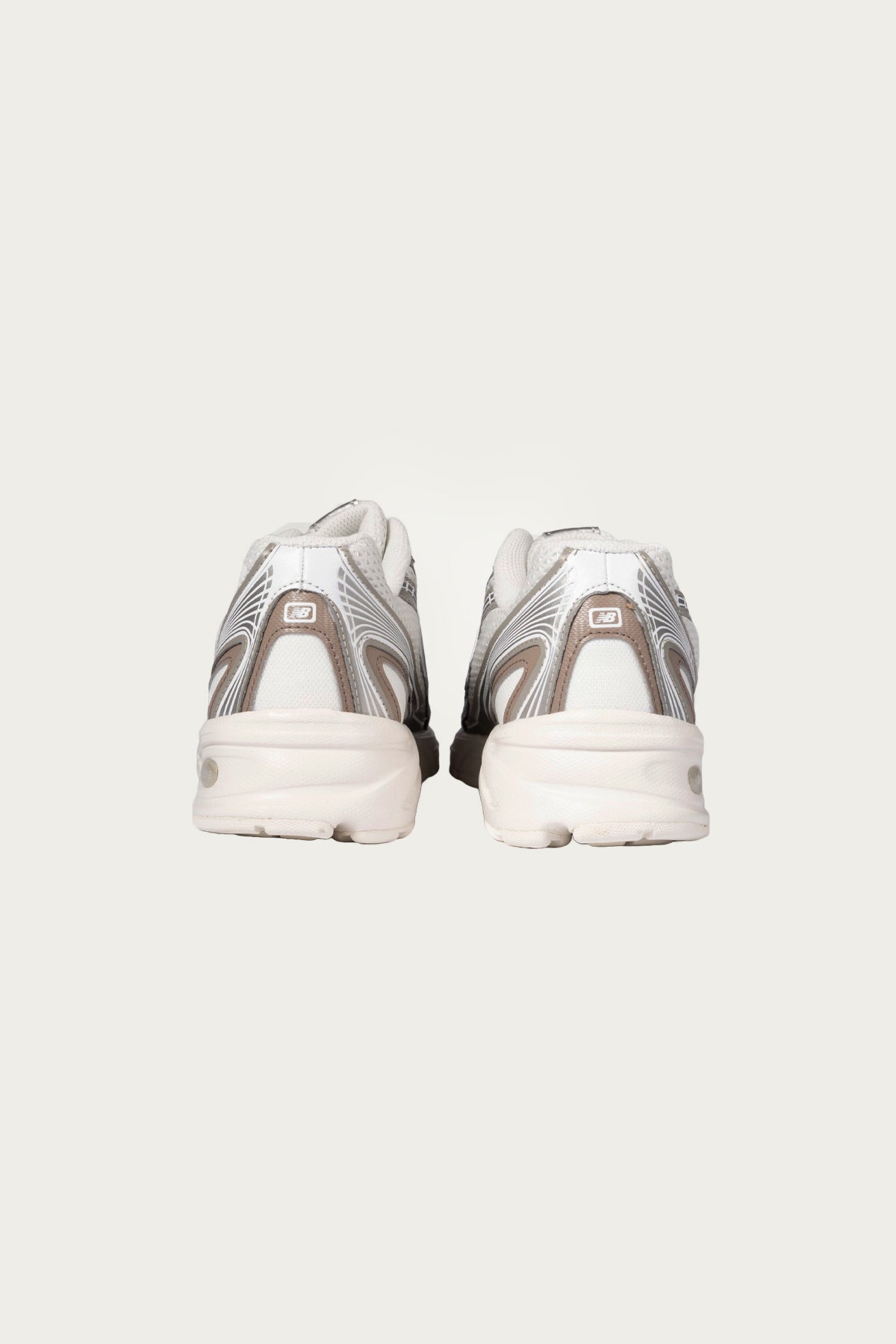 New Balance - 740 - Sea Salt/Mushroom - Canoe Club