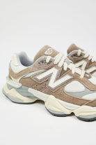 New Balance - 9060 - Grey/Pink - Canoe Club