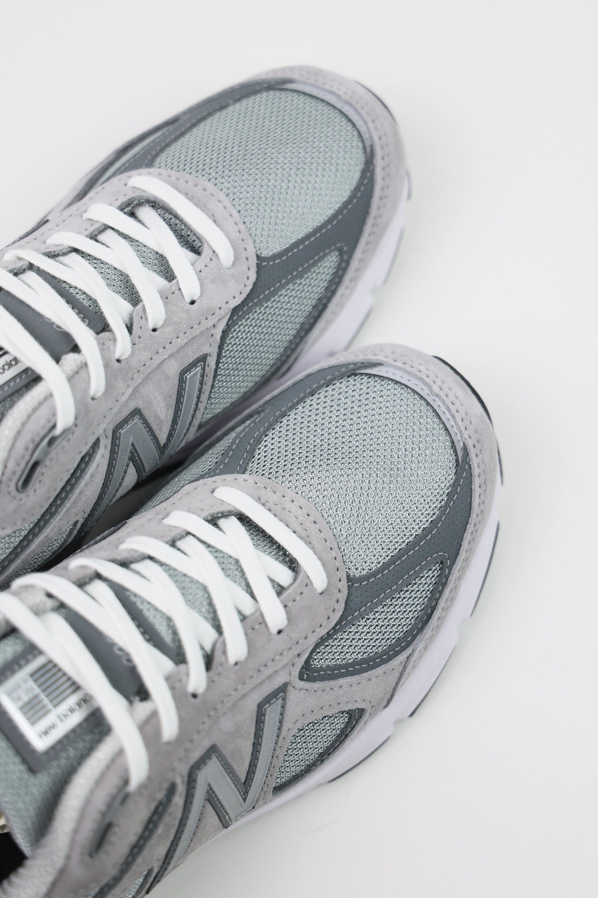 New Balance - 990v4 - Grey/White - Canoe Club