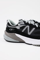 New Balance - 990v6 - Black/White - Canoe Club