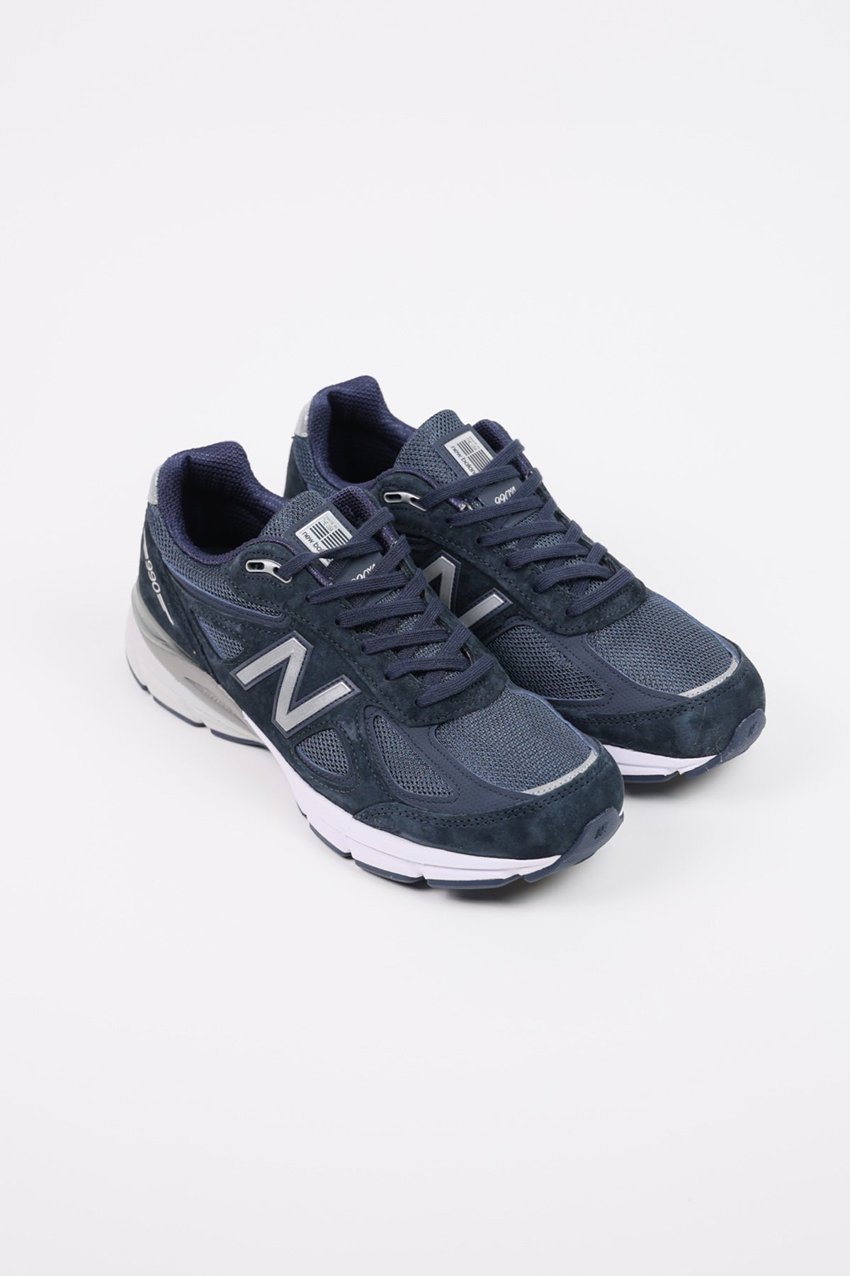 New Balance 990v4 | White/Navy | Canoe Club