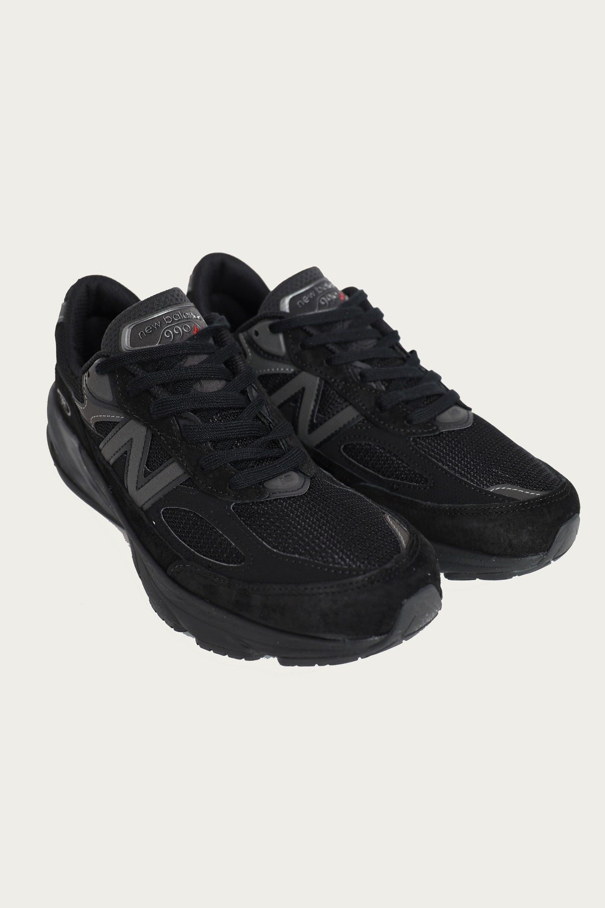 new-balance-990v6-black-black-