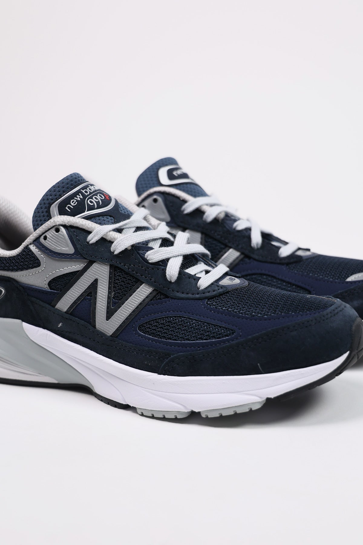 New Balance - 990v6 - Navy/Silver - Canoe Club