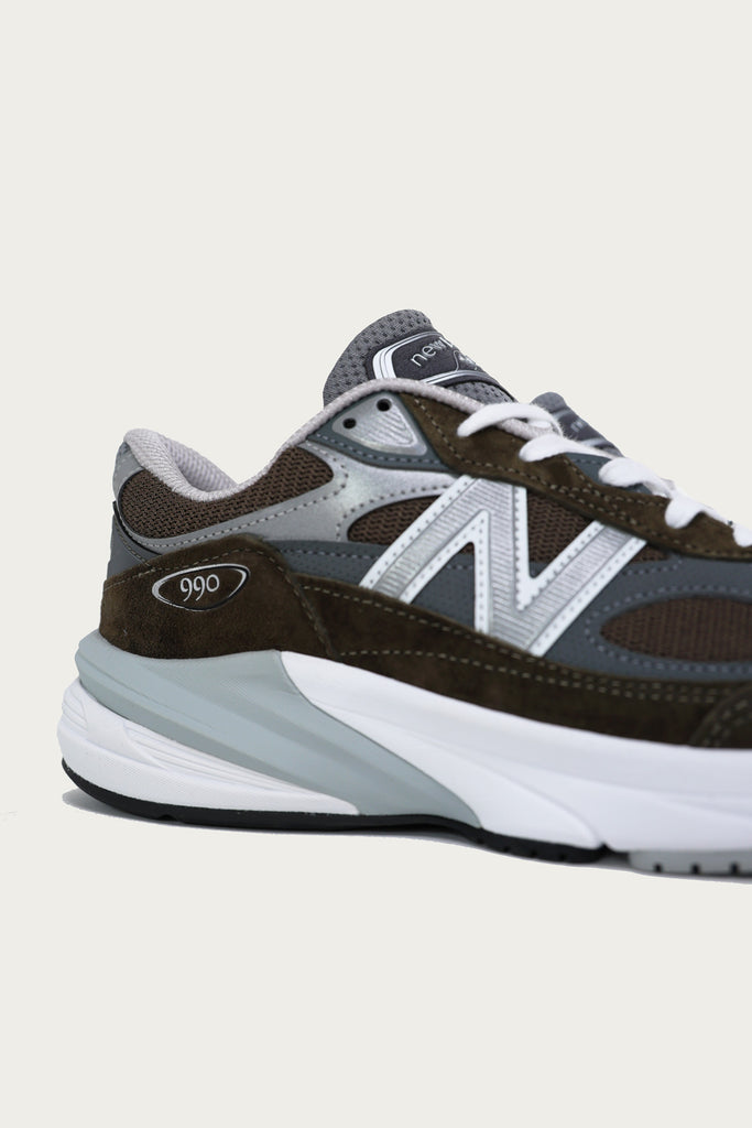 New Balance - 990v6 - Olive/Grey - Canoe Club