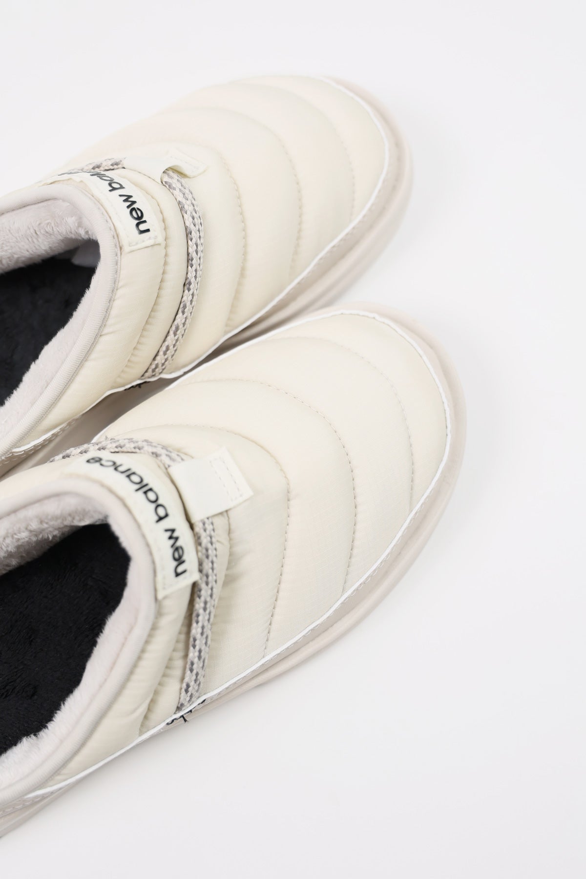 New Balance - Caravan Mule Moc v2 - Cream/Grey - Canoe Club