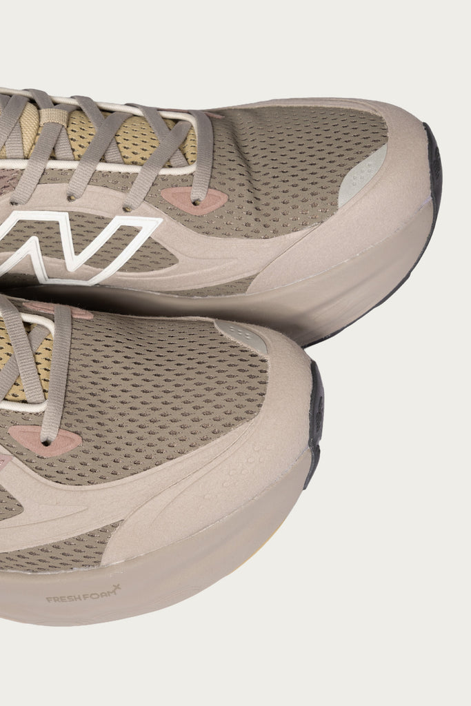 New Balance - FF Trainer - Arid Stone/Earth Shadow - Canoe Club