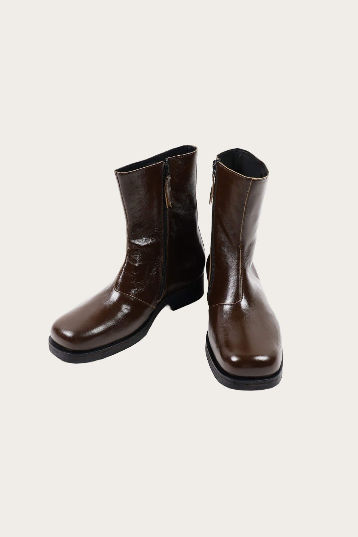 our legacy camion boot オリーブレザー 42 Our Legacy - OLIVE CAMION BOOT – LE LABO STORE