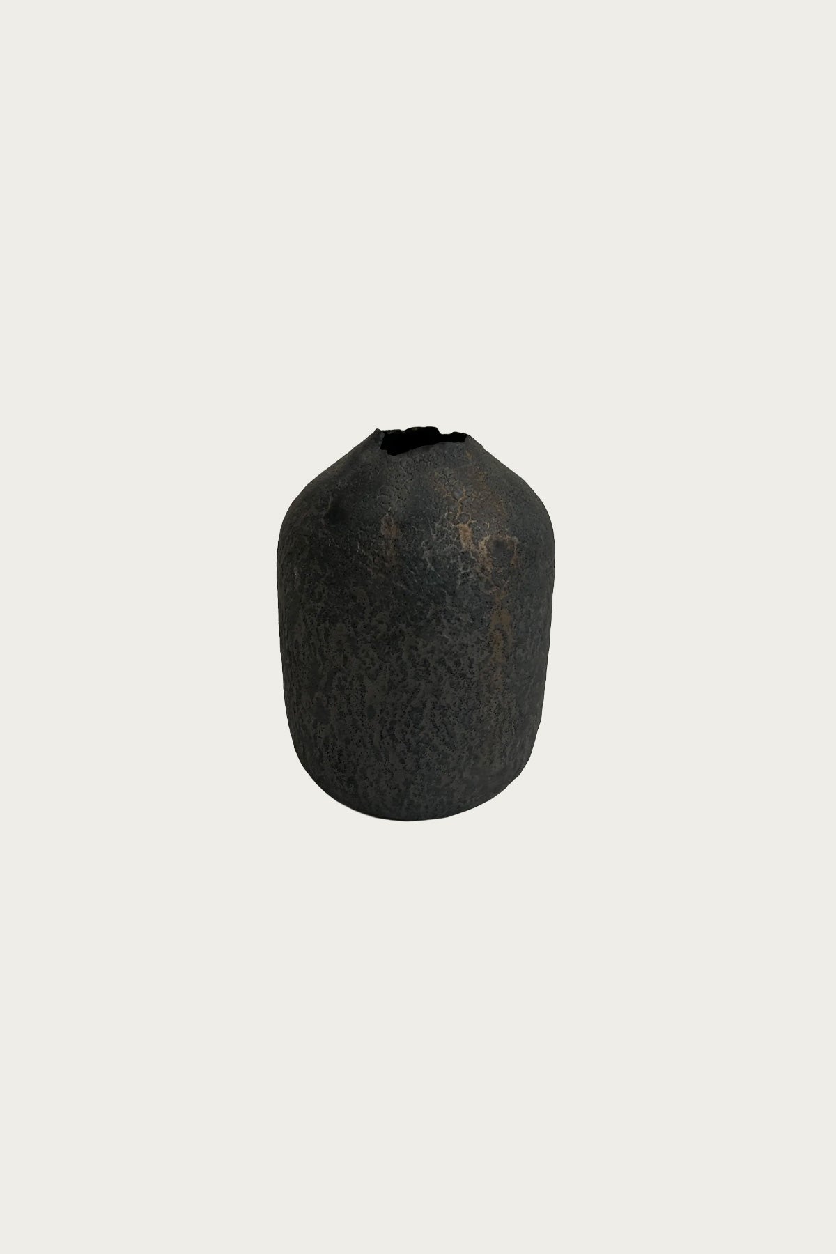 Seya - Deia Pottery - Big Globe - Mineral Black - Canoe Club