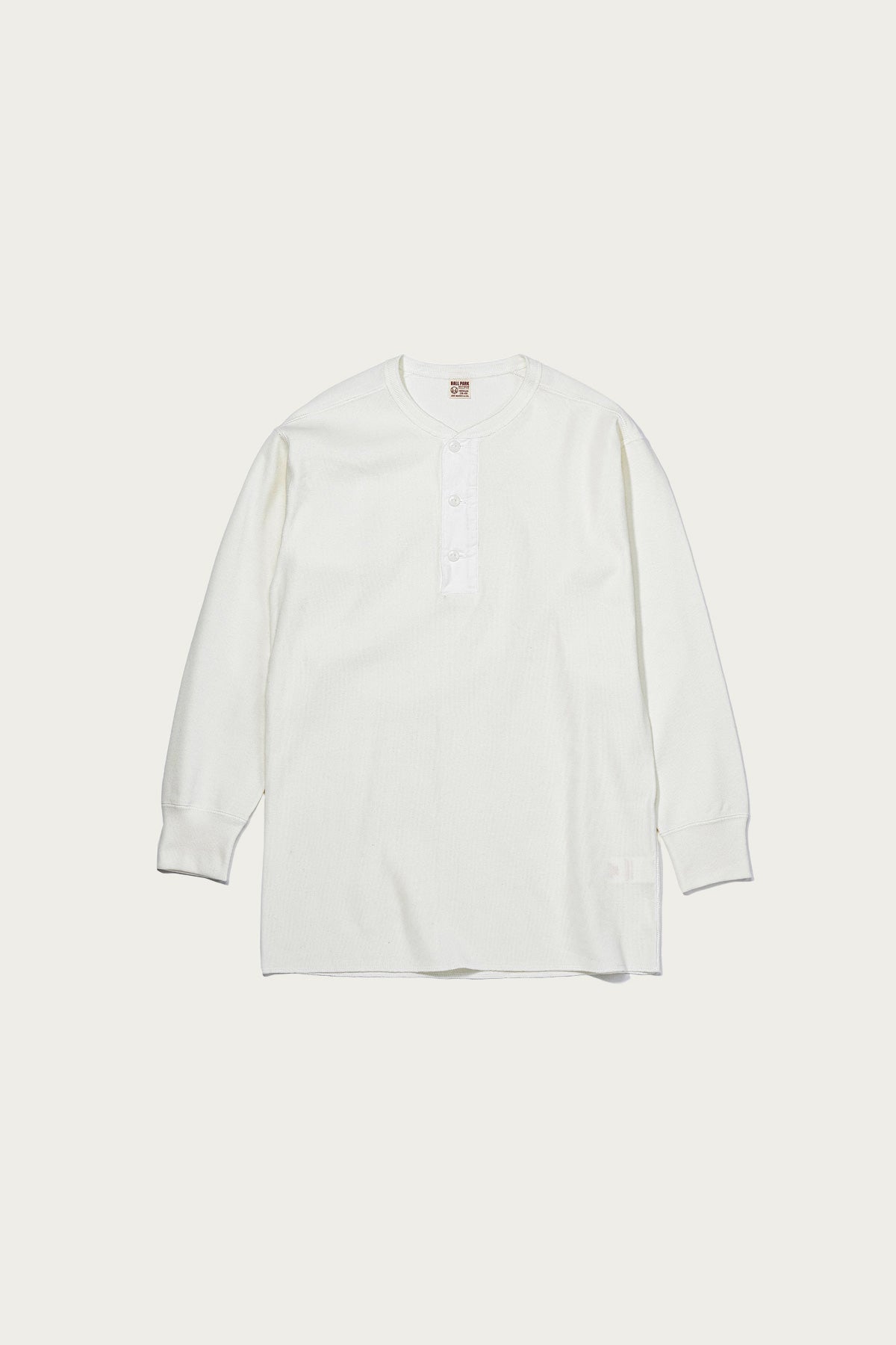 The Real McCoys - Union Henley Undershirt L/S - White - Canoe Club