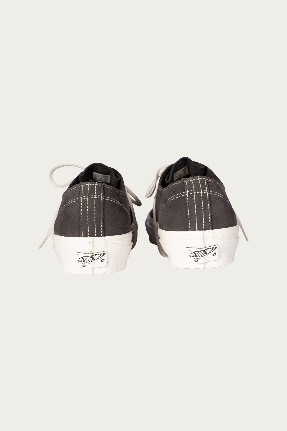 Vans - LX Authentic Ease - Faded Black - Canoe Club