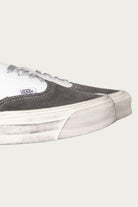 Vans - LX Authentic 44 - Aged Black/White - Canoe Club