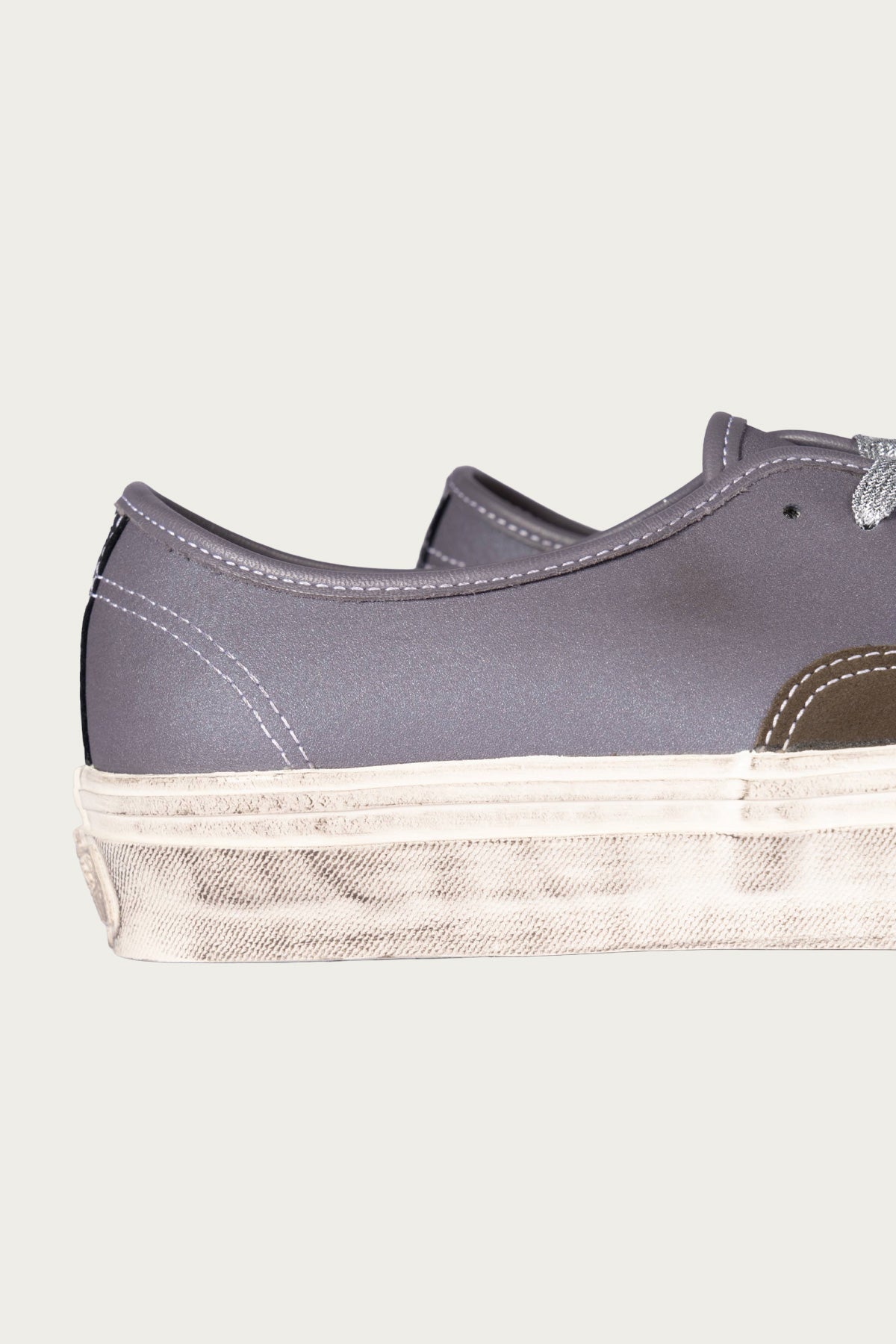 Vans LX Authentic 44 | Aged Coal/Steel | Canoe Club
