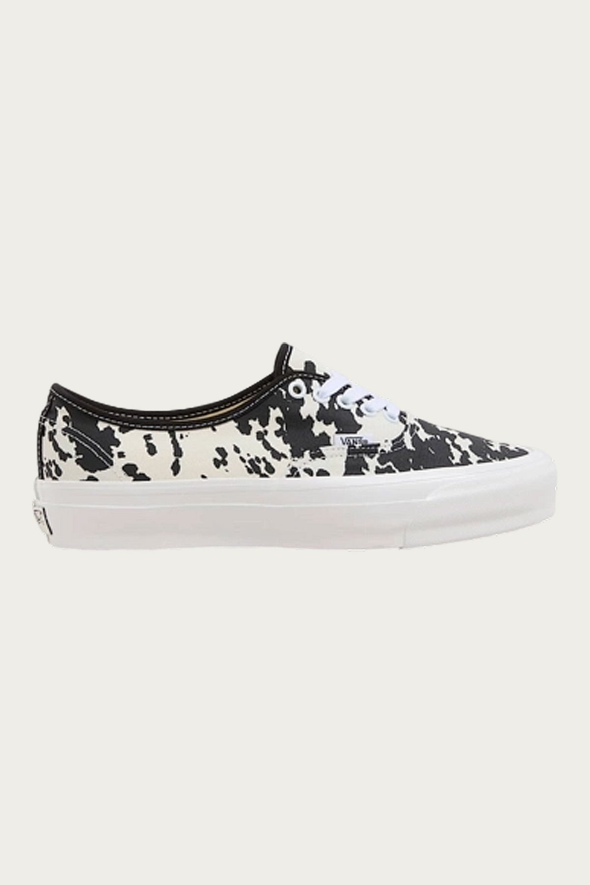 Vans - LX Authentic 44 - Cow Black/Marshmallow - Canoe Club