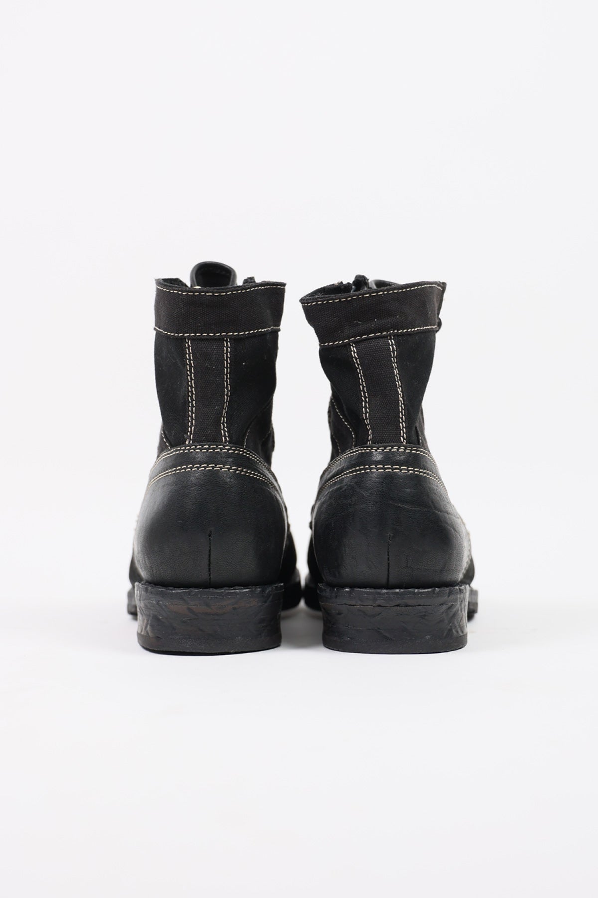 visvim-7-hole-73-folk-black-