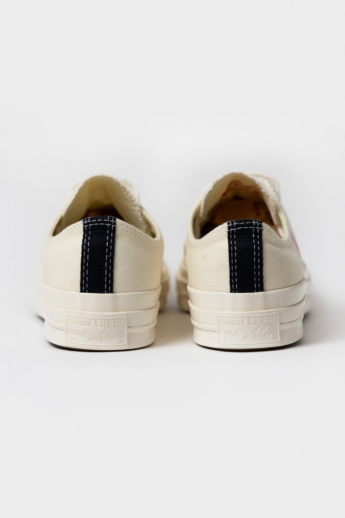 Comme des Garçons PLAY - CdG PLAY x Converse Chuck Taylor Lo - Beige - Canoe Club