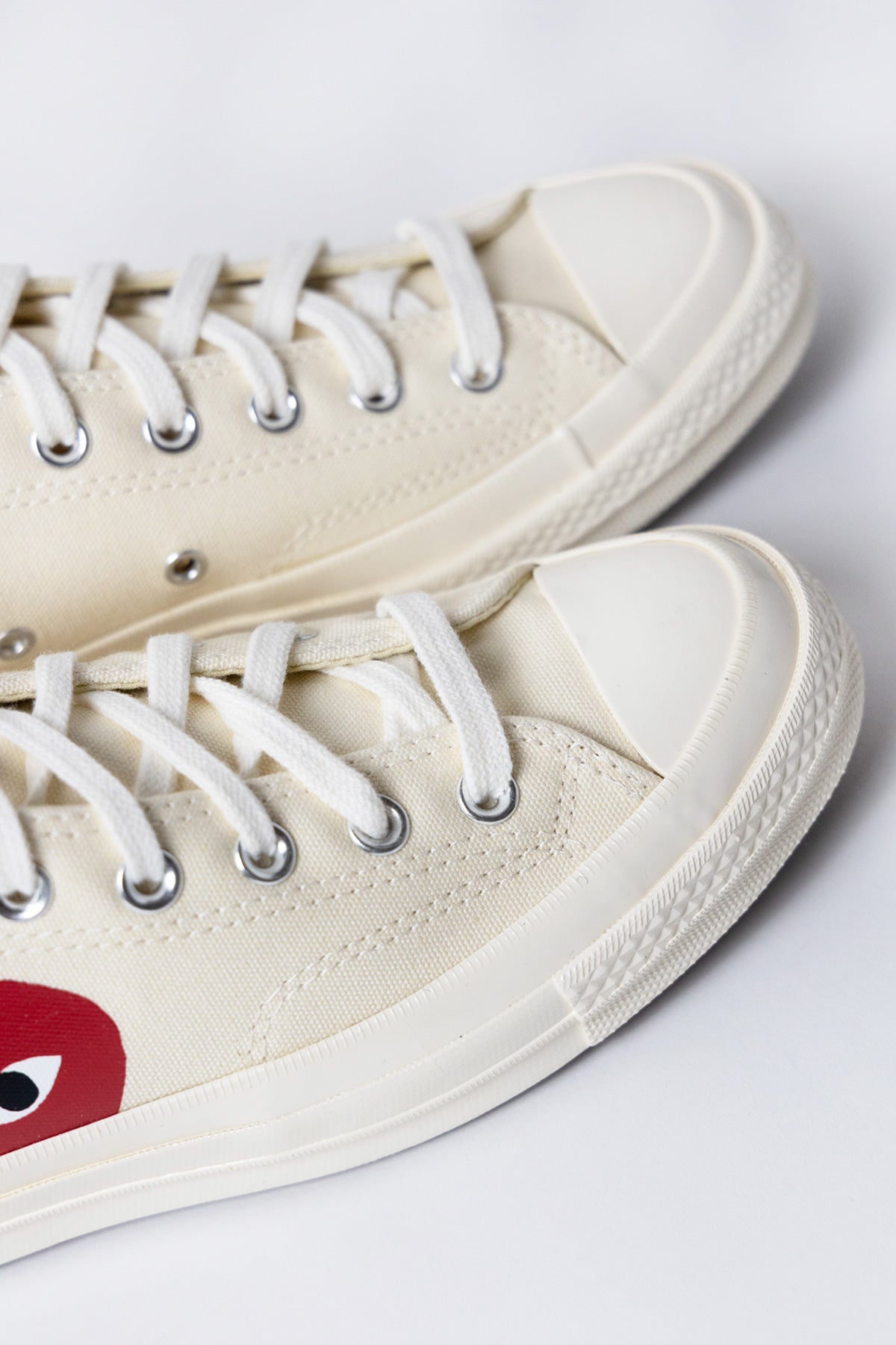 Comme des Garçons PLAY - CdG PLAY x Converse Chuck Taylor Lo - Beige - Canoe Club