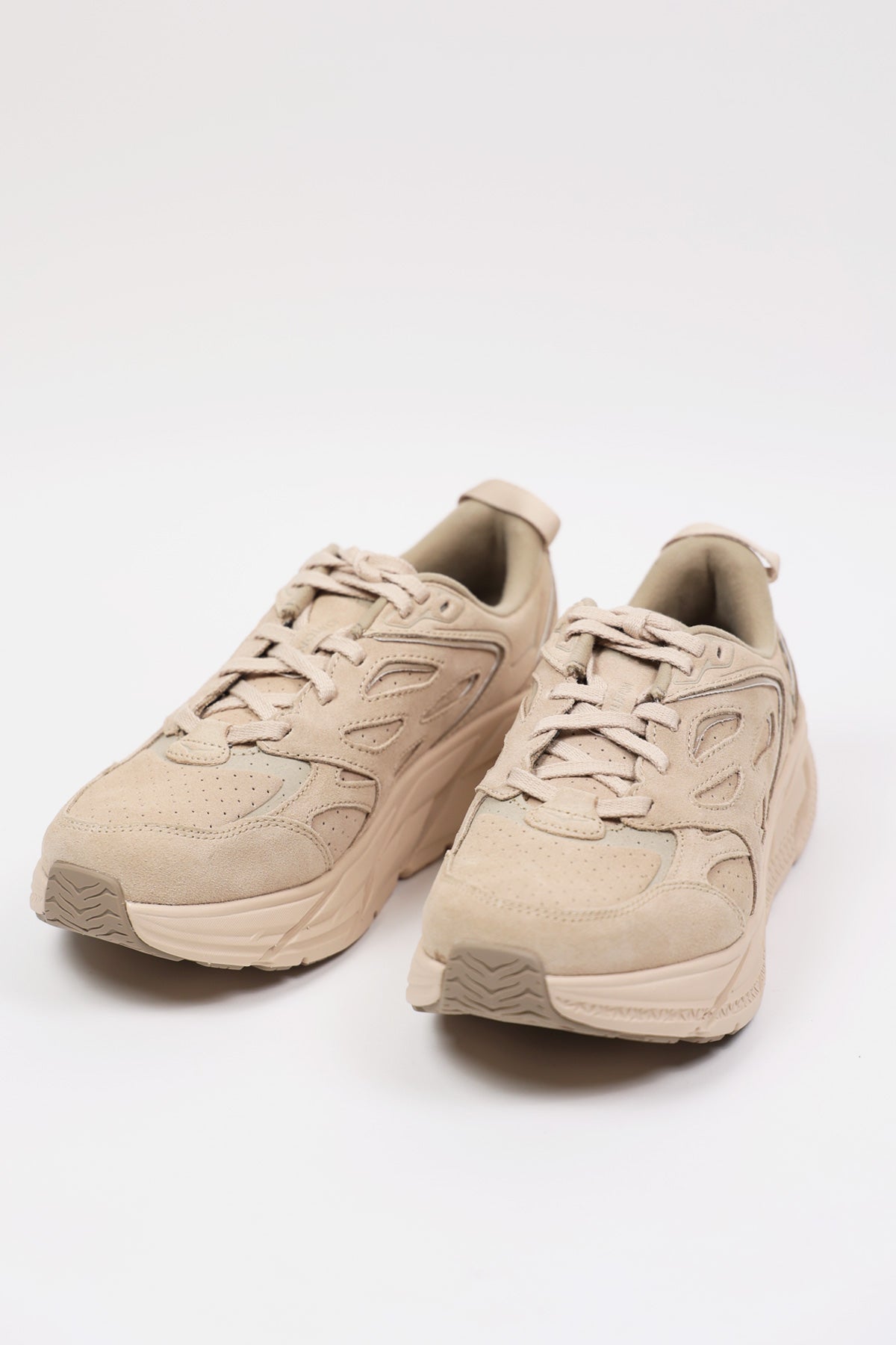 HOKA ONE ONE Clifton L Suede Shifting Sand/Dune Canoe Club