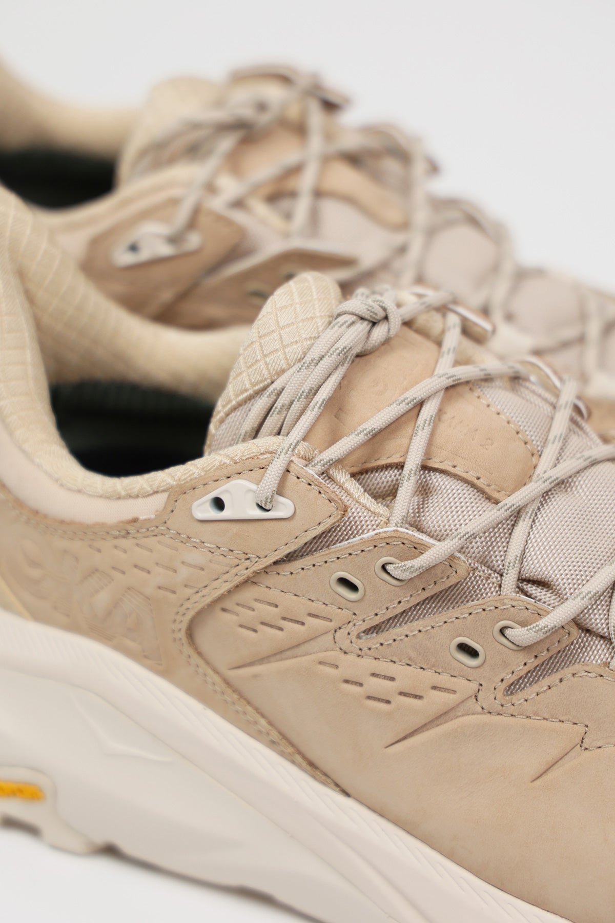 HOKA - Kaha 2 Low GTX - Shifting Sands/Eggnog - Canoe Club