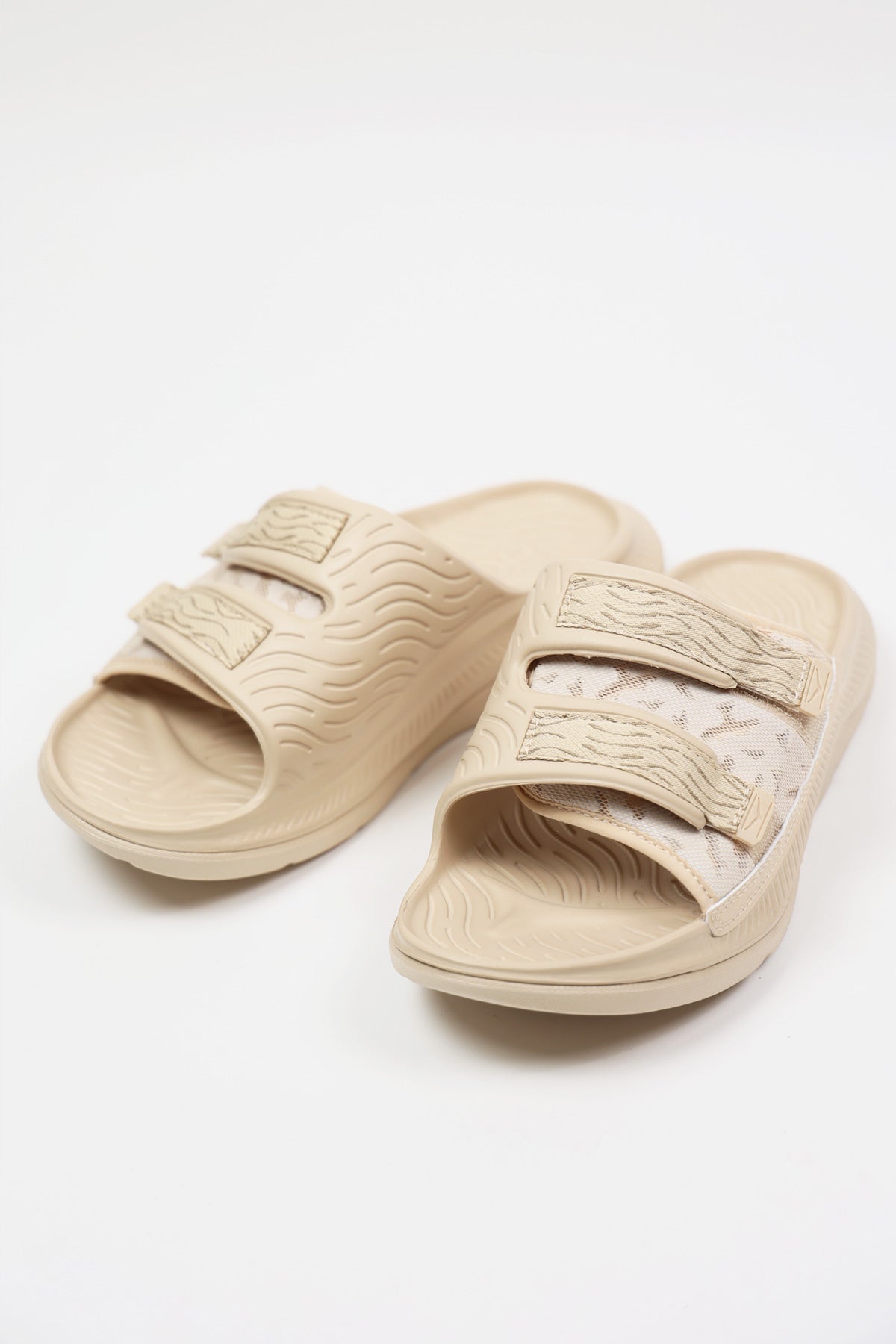 HOKA - Ora Luxe - Shifting Sands/Dune - Canoe Club