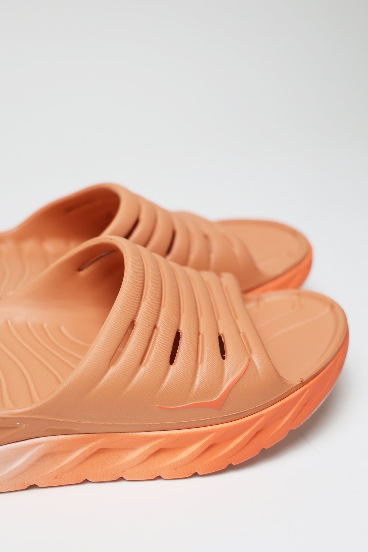 HOKA - Ora Recover Slide - Baked Clay/Camellia - Canoe Club