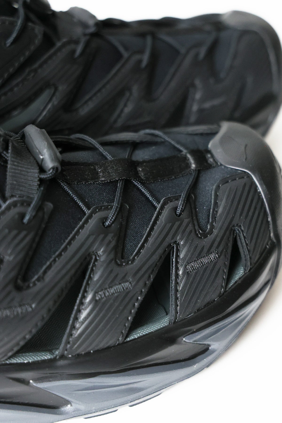 HOKA - Hopara - Black/Black - Canoe Club