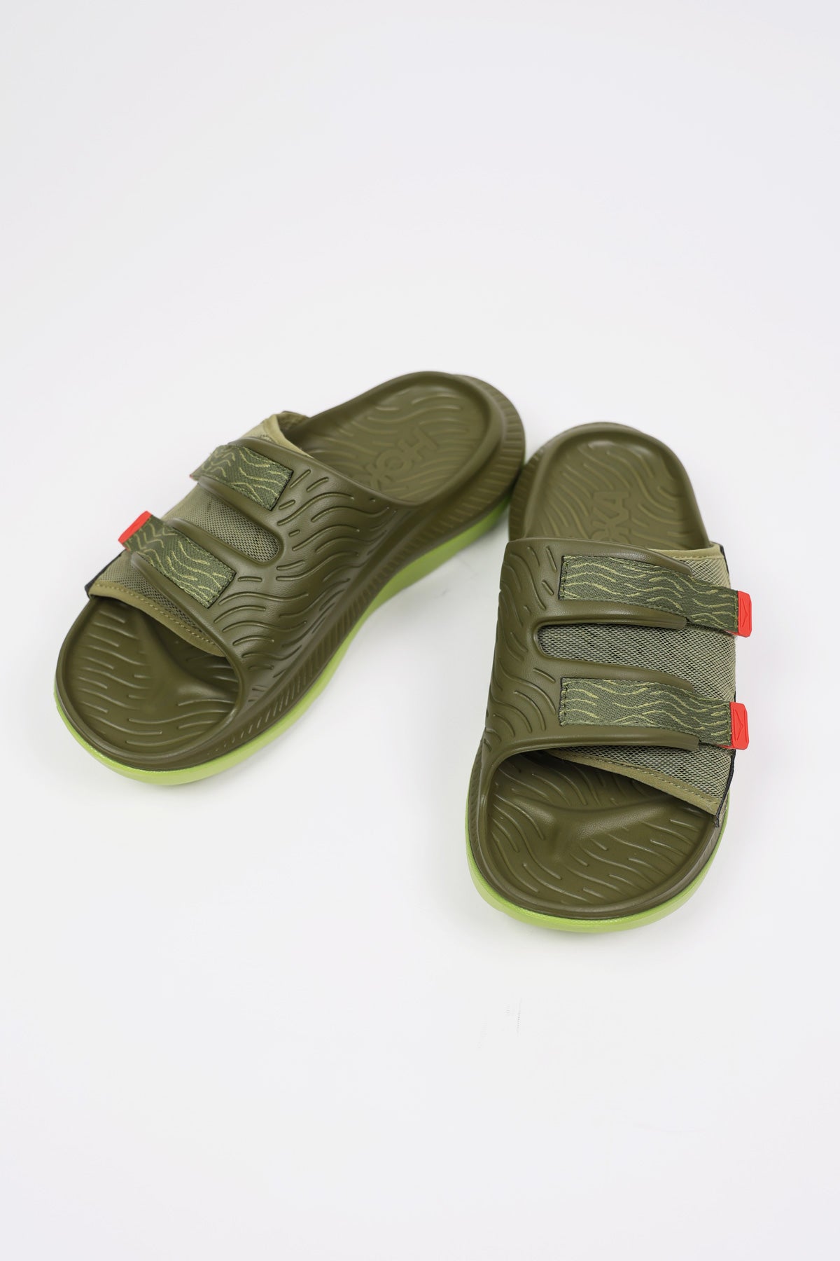 HOKA ONE ONE Ora Luxe | Avocado/Green Moss | Canoe Club