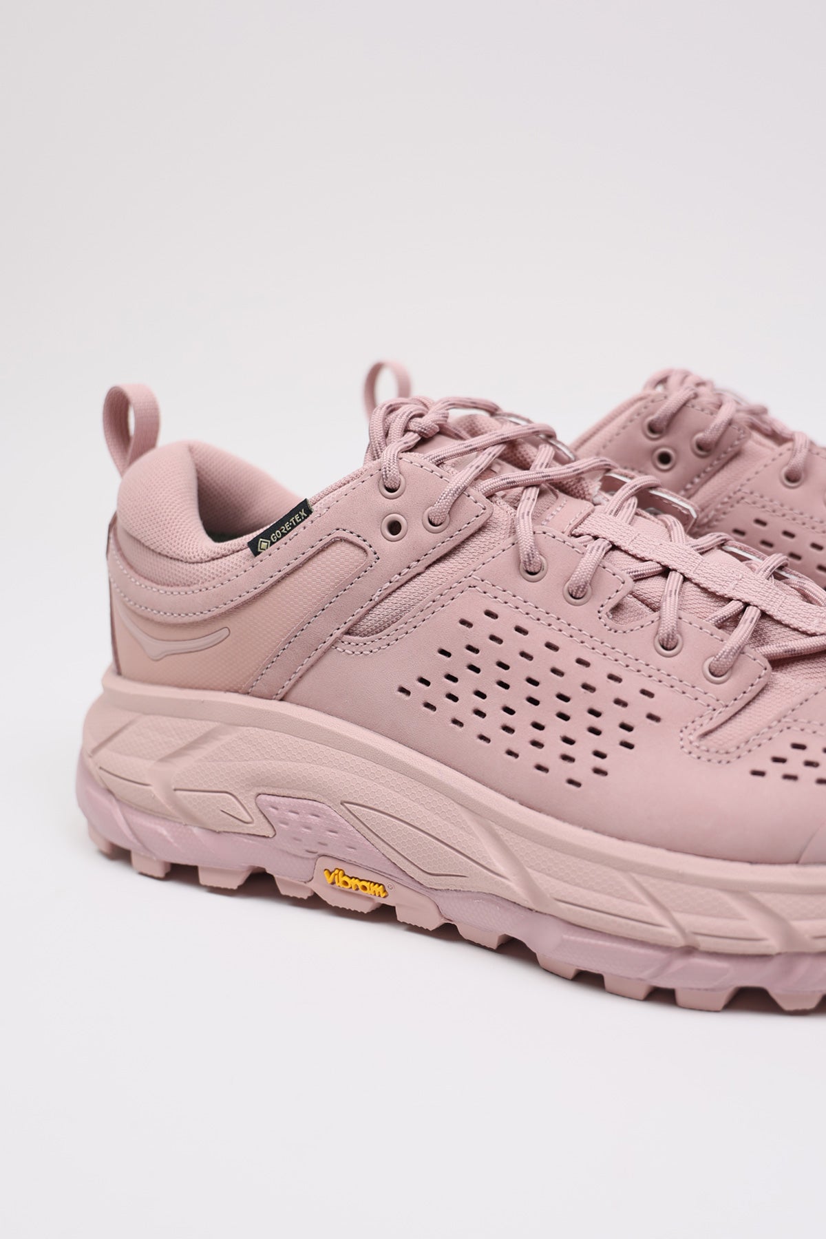 HOKA - Tor Ultra Lo - Pale Mauve - Canoe Club