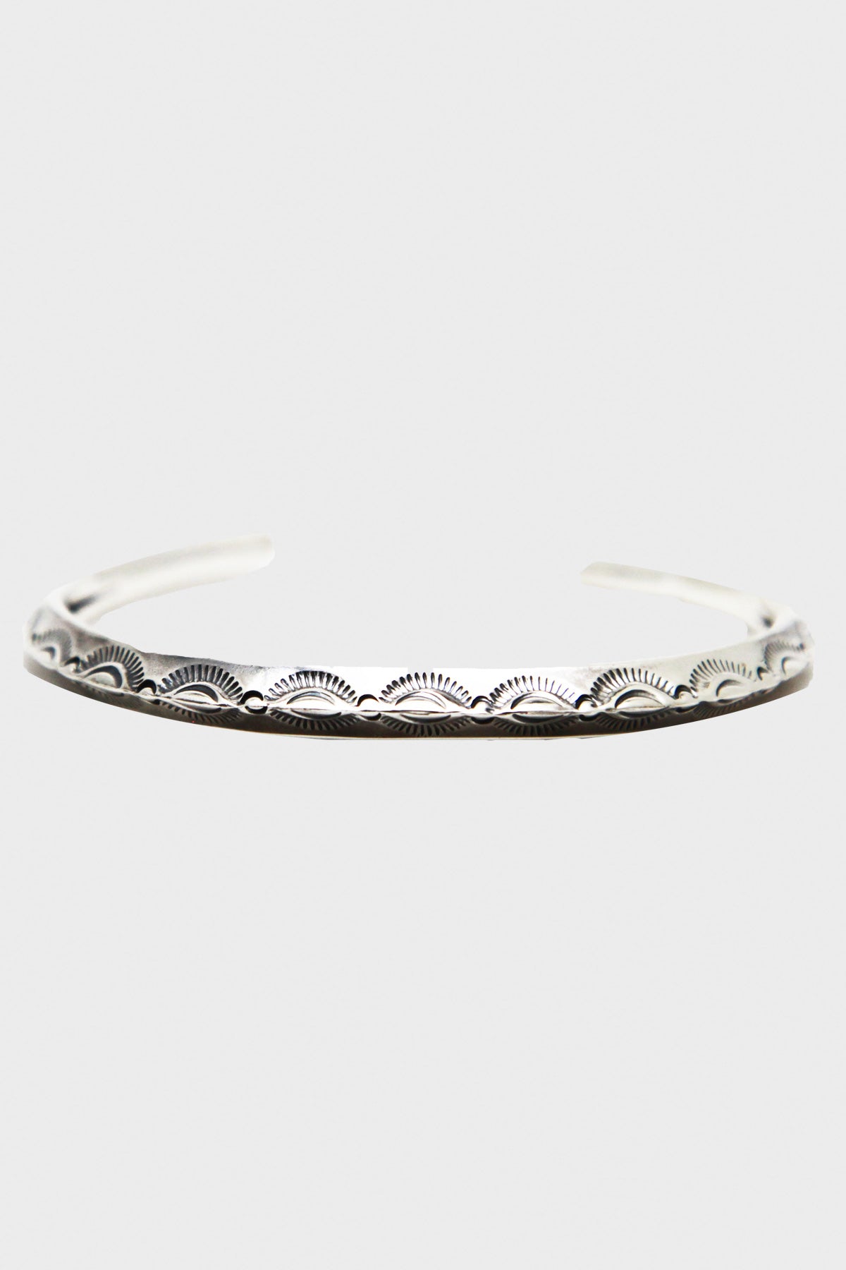 Larry Smith - Thin Triangle Bracelet Leaf - Canoe Club