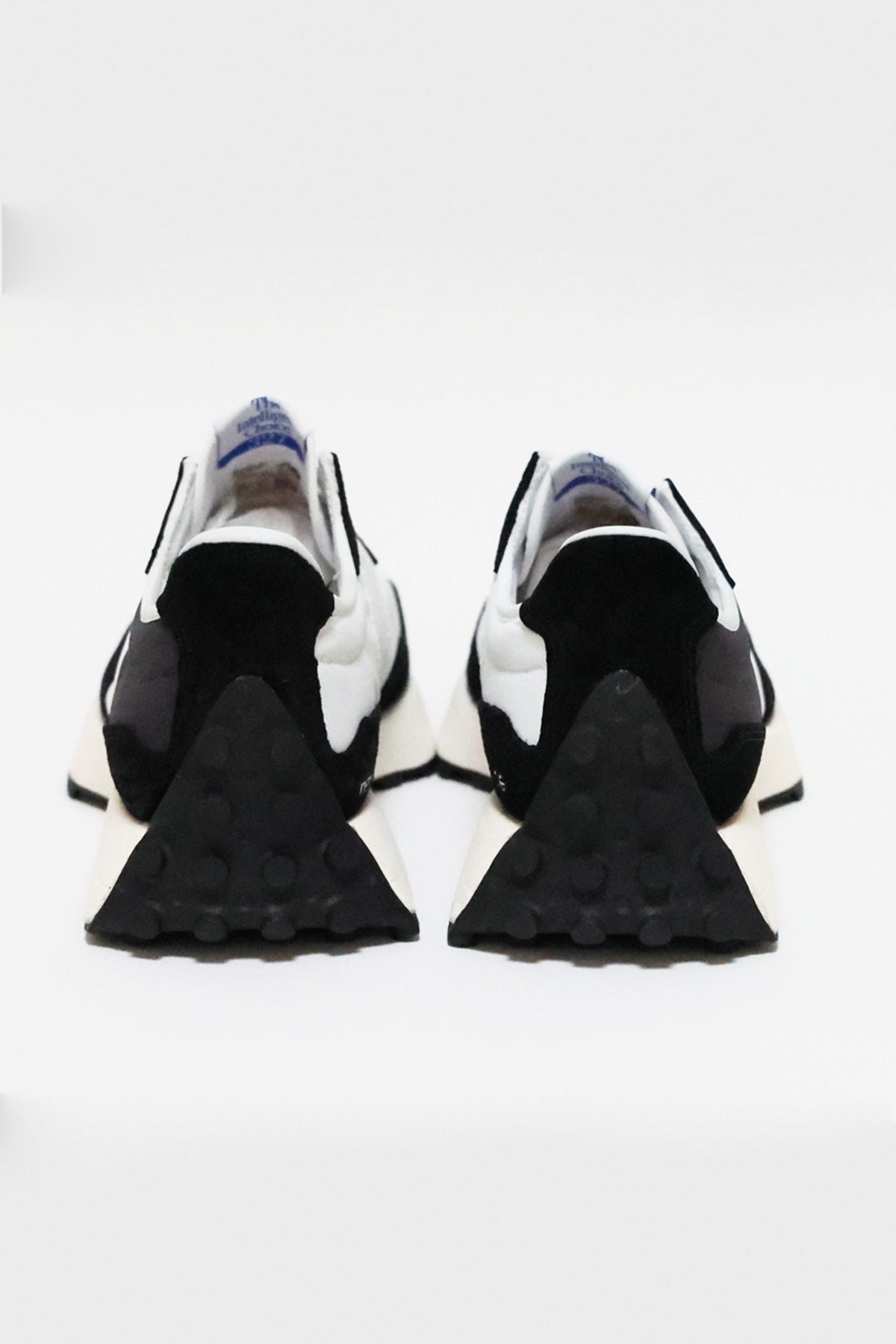 New Balance - 327 - Black / Phantom - Canoe Club