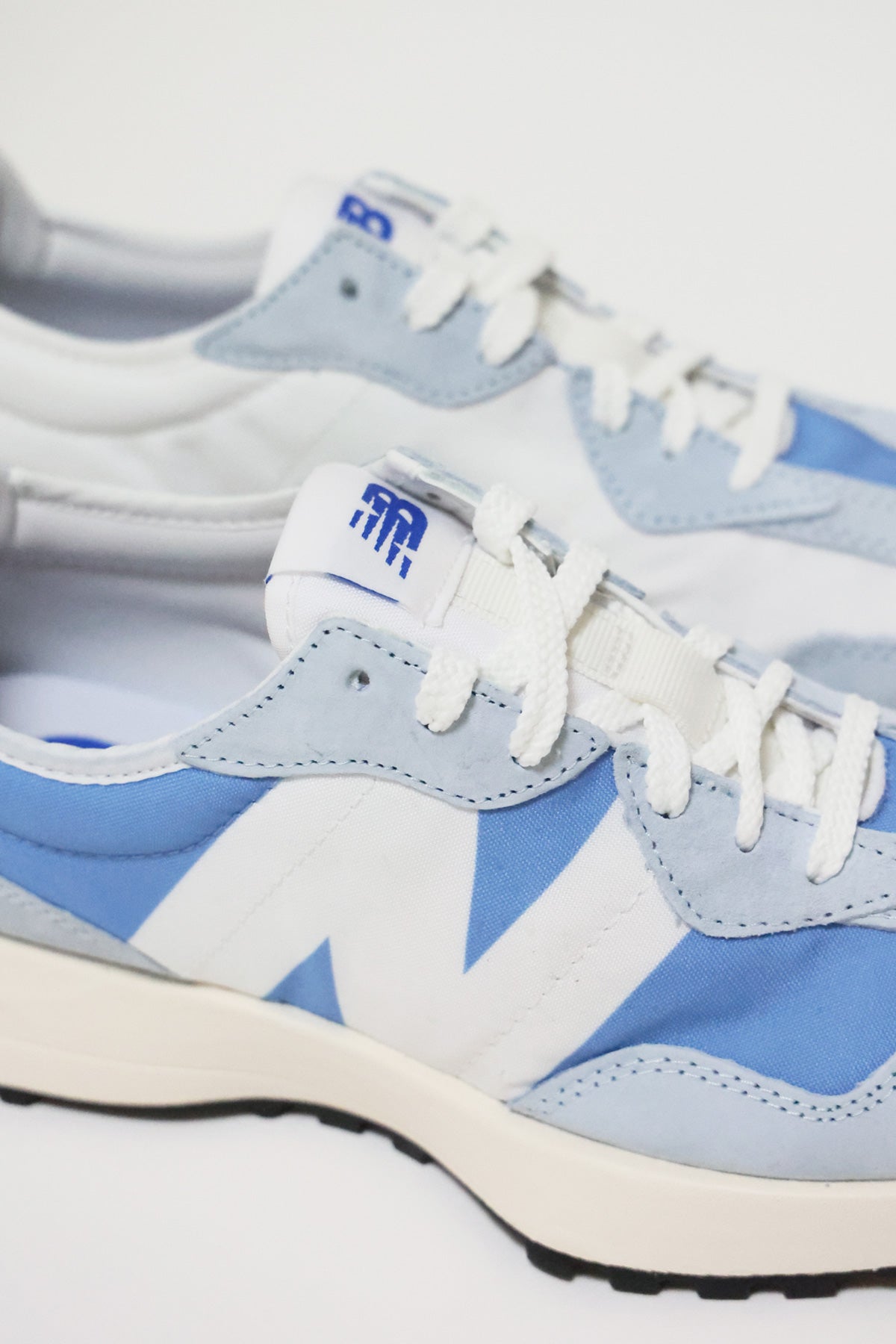 New Balance - 327 - Stellar Blue/UV Glo - Canoe Club