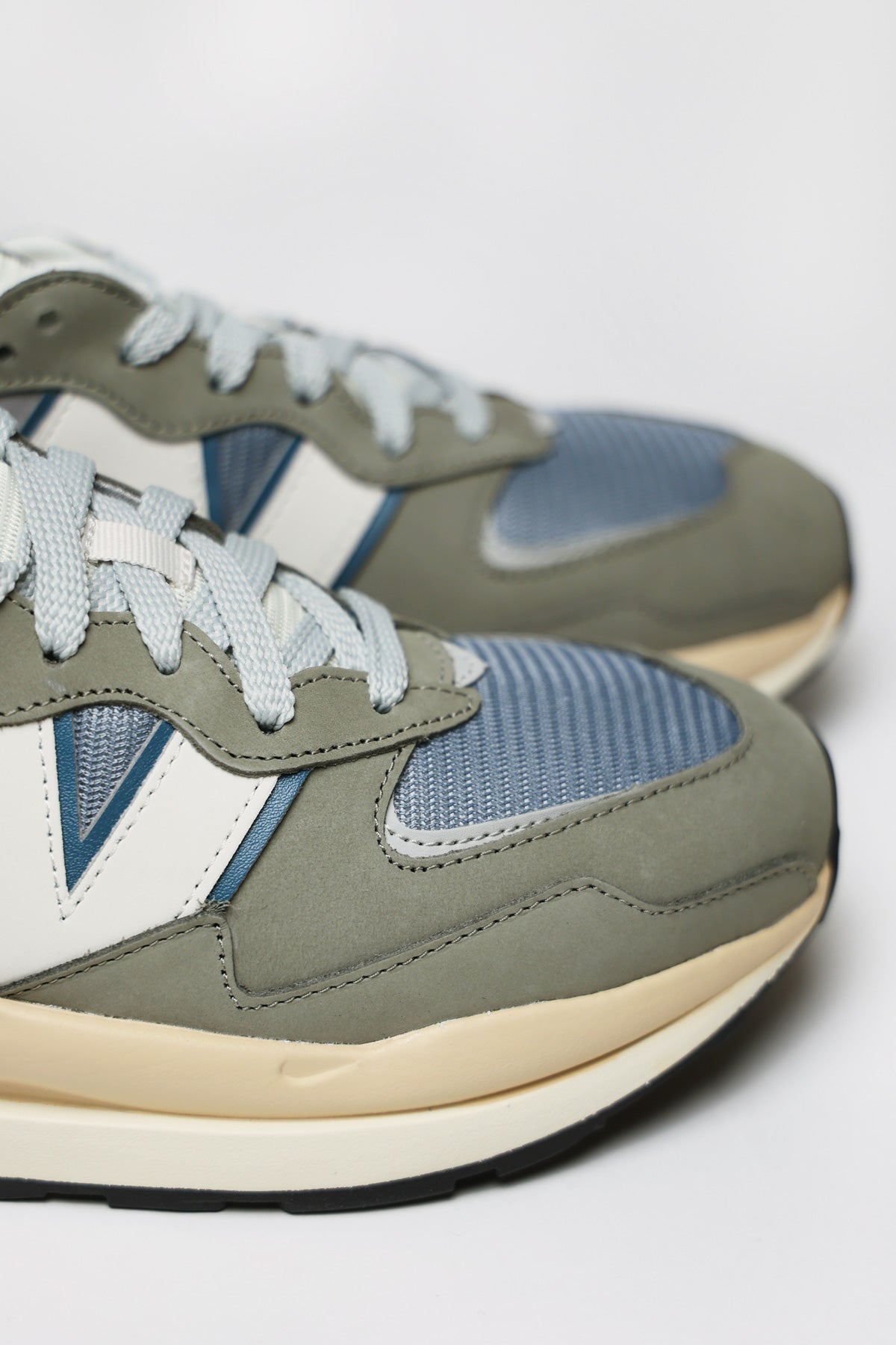 New Balance - 57/40 - Vetiver/Mallard Blue - Canoe Club