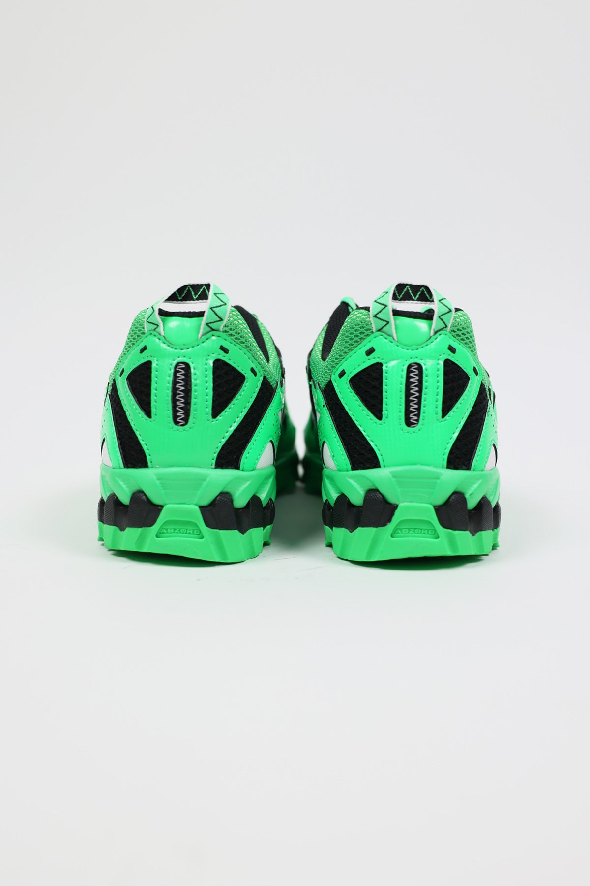 New Balance - 610v1 - Green Punch/Lilac Cloud/Black - Canoe Club