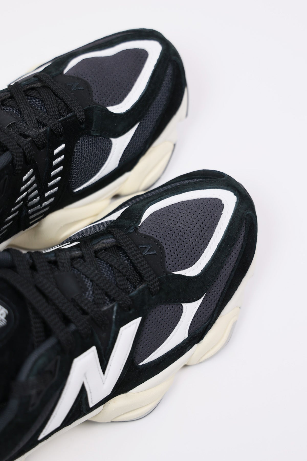 New Balance - 9060 - Black/Blacktop/White - Canoe Club