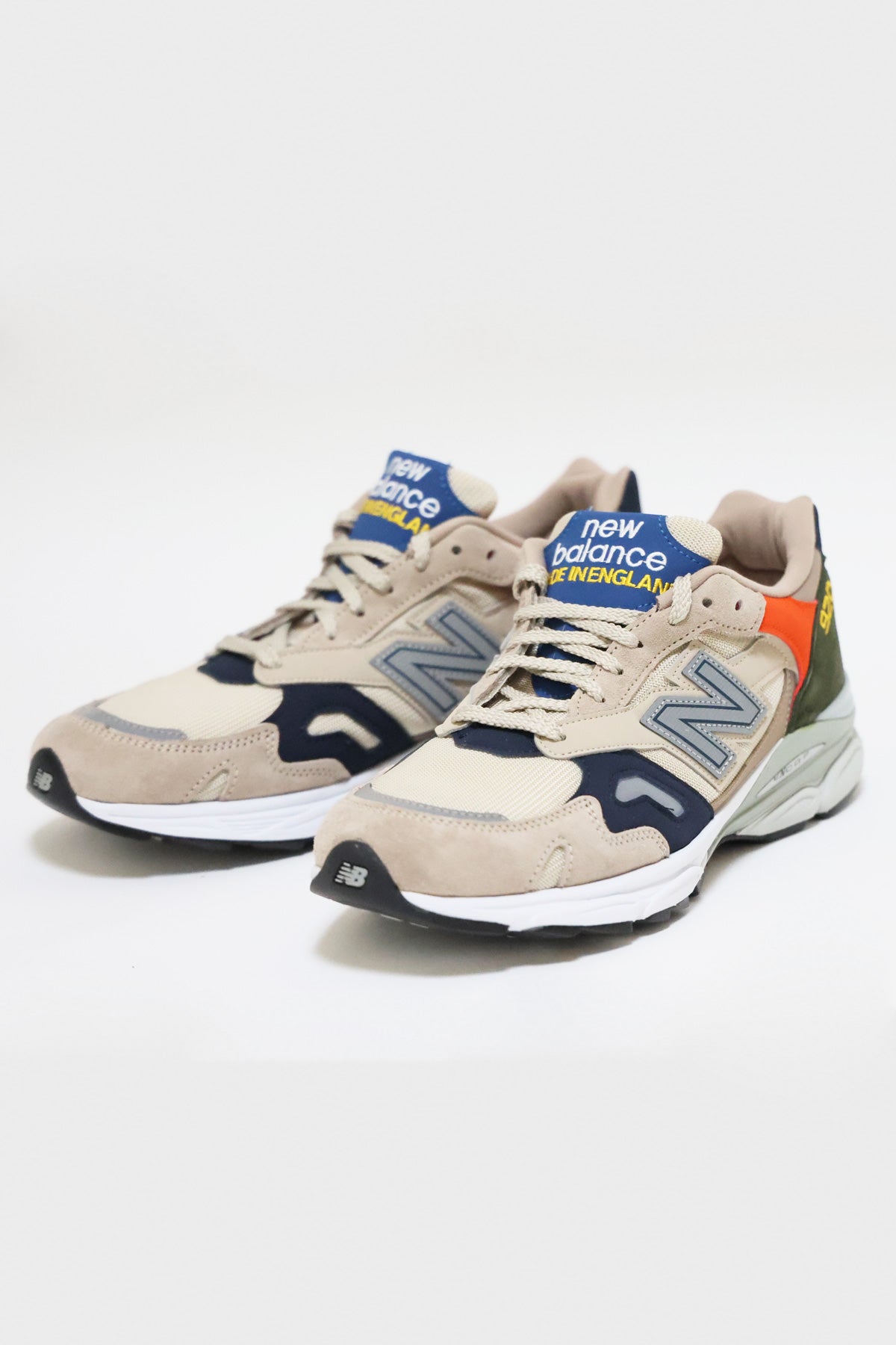 New Balance - M920 - Sand/Burnt Orange-Green - Canoe Club
