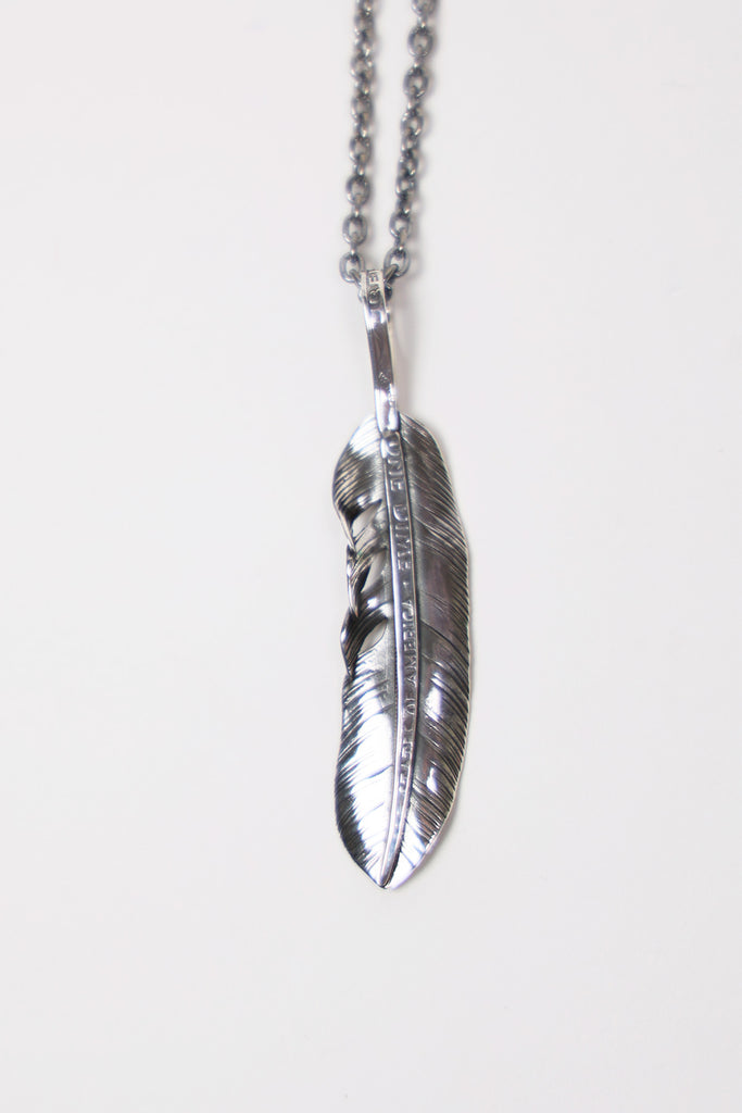 Northworks - Large Liberty Feather with Heavy Chain - Canoe Club