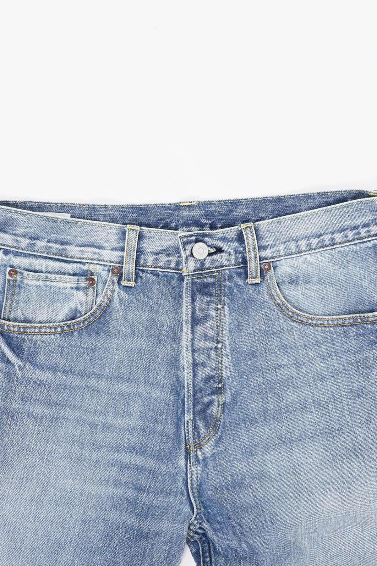 RE/DONE - 90s Loose Jeans - 4 Year Wear - Canoe Club