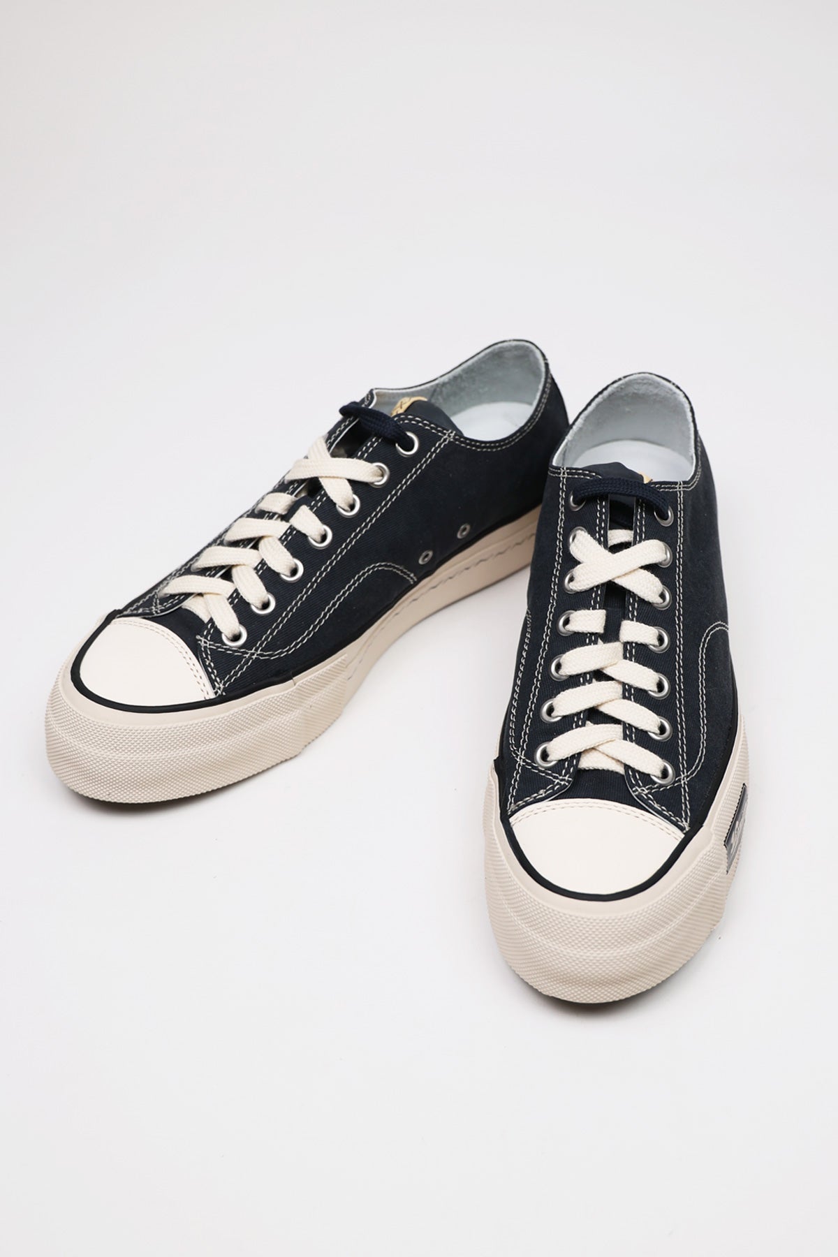 visvim-skagway-lo-g-cords-navy