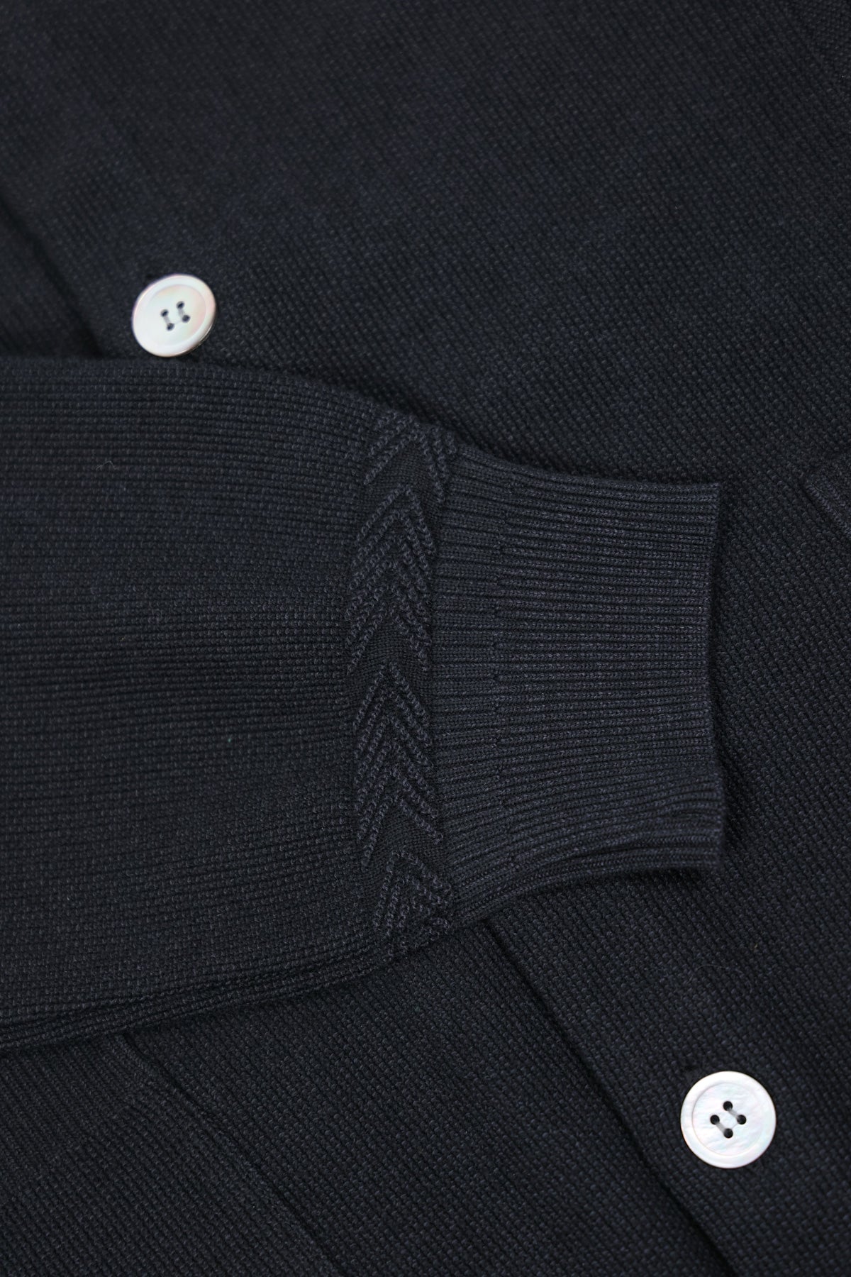 Yashiki Hanaikada Cardigan | Black | Canoe Club